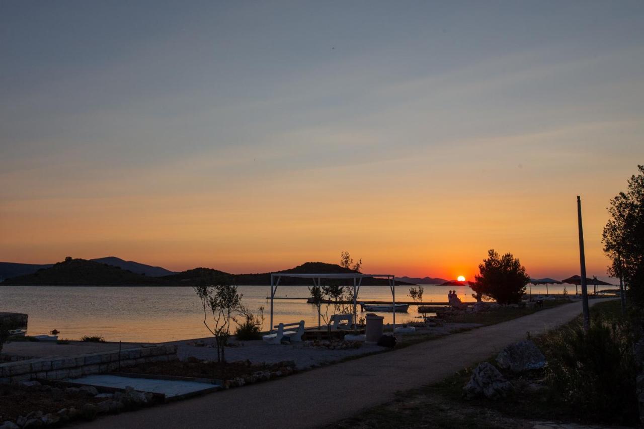 Villa Roberta Zadarvillas Turanj Bagian luar foto